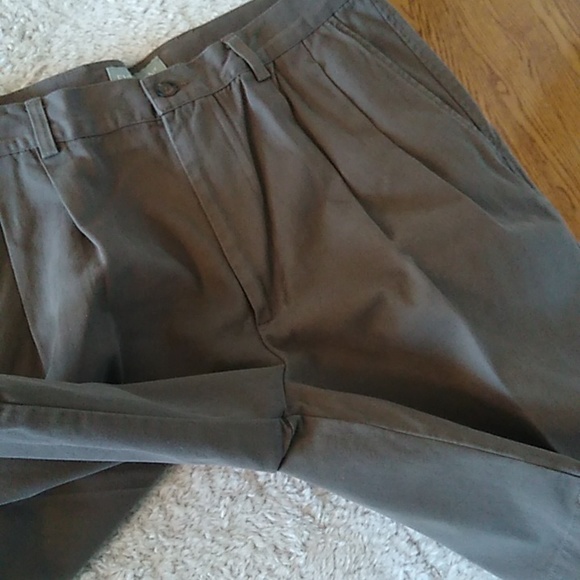 Evergreen Shorts - Picture 7 of 11